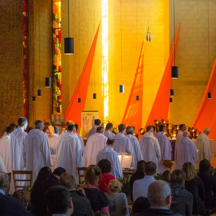 Menschlichkeit in Taizé erfahren