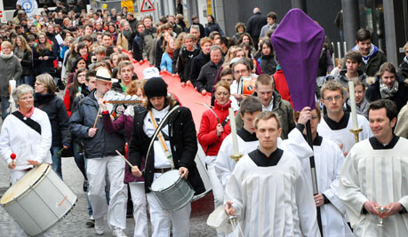 „Ich baue auf Euch, liebe Jugendliche“