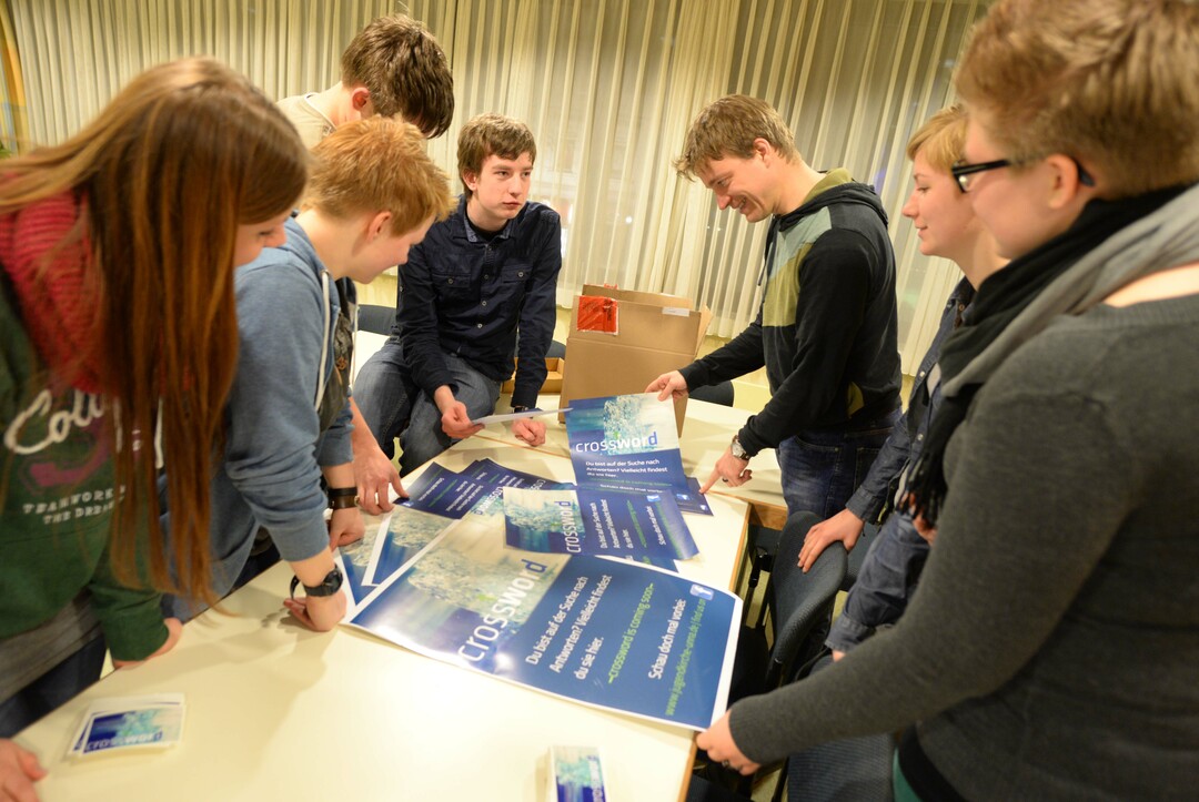 Mit Flyern und Plakaten sowie Facebook-Fanpage und Homepage wollen die Ehrenamtlichen für ihr Projekt werben.